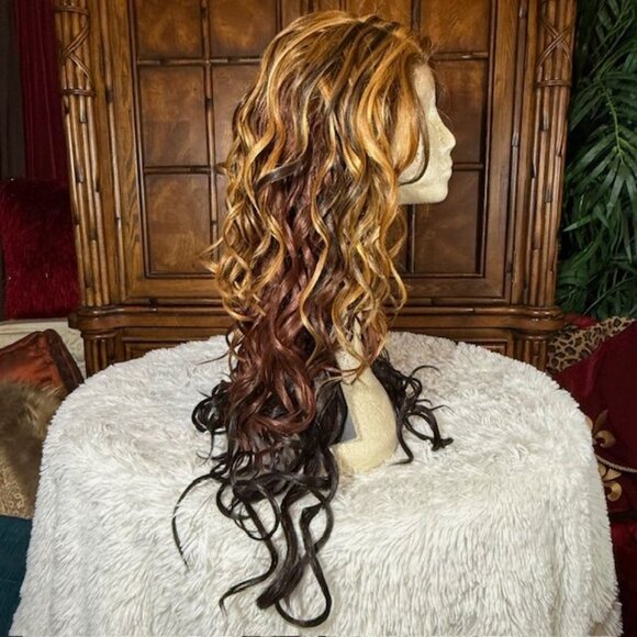 Pazazz PL-Judi Designer Collection 27" Lace Front Wavy Color F467 Synthetic Wig - Picture 10 of 16